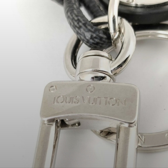 Louis Vuitton Black Keyring Keychain Rope/ UNISEX π₯° - Picture 2 of 5